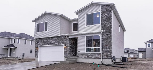 Building Photo - 1111 E Horseman Dr