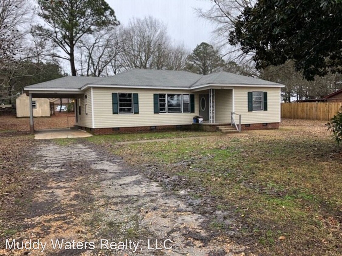 Primary Photo - 3 br, 1 bath House - 1923 Briar Ridge