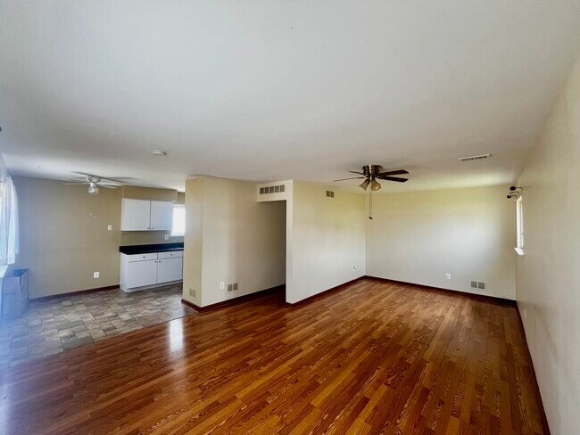 Foto del edificio - 4144 Norbert Ave