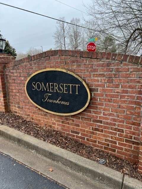 41 Somersett Dr, Spartanburg, SC 29301 - Townhome Rentals in ...