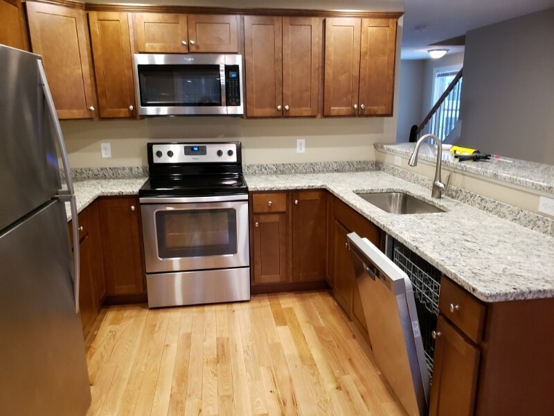 10 Cardigan Ct, Tilton, NH 03276 Townhome Rentals in Tilton NH