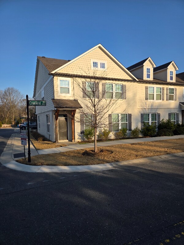 Foto del edificio - 111 Cranford Dr