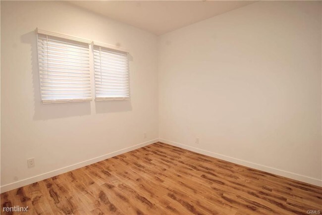 Building Photo - 2 br, 2 bath House - 748 1/2 S Ridgeley Dr
