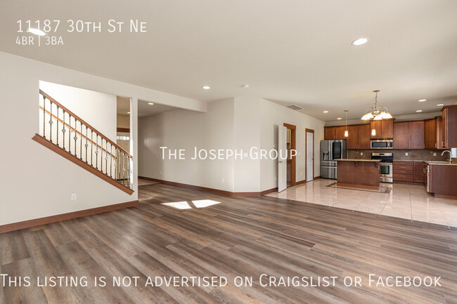Building Photo - Gorgeous 4 bed/2.5 bath in Lake Stevens!
