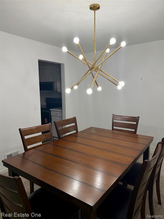 Foto del edificio - 6687 Maple Lakes Dr