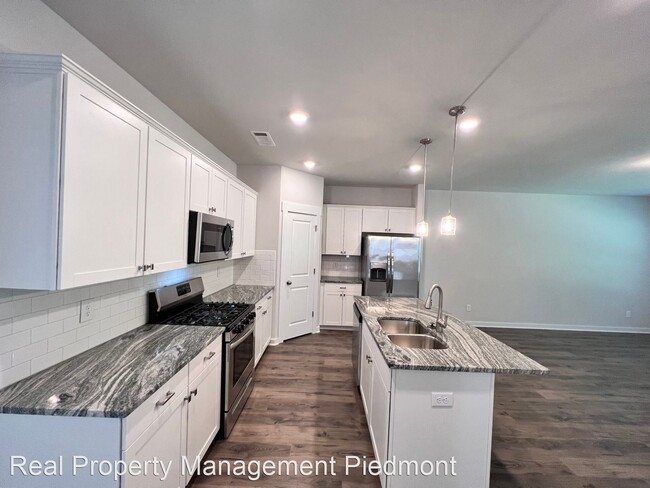 Building Photo - 3 br, 2.5 bath House - 2161 Slick Stone Drive