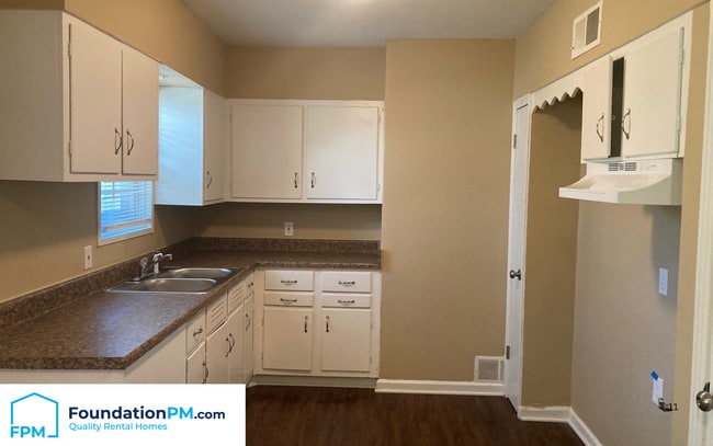 Building Photo - 3500 Obion Dr