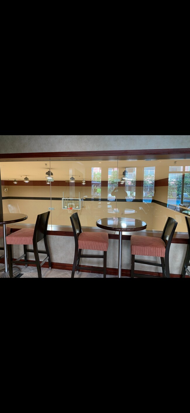 Foto del edificio - 9480 Virginia Center Blvd
