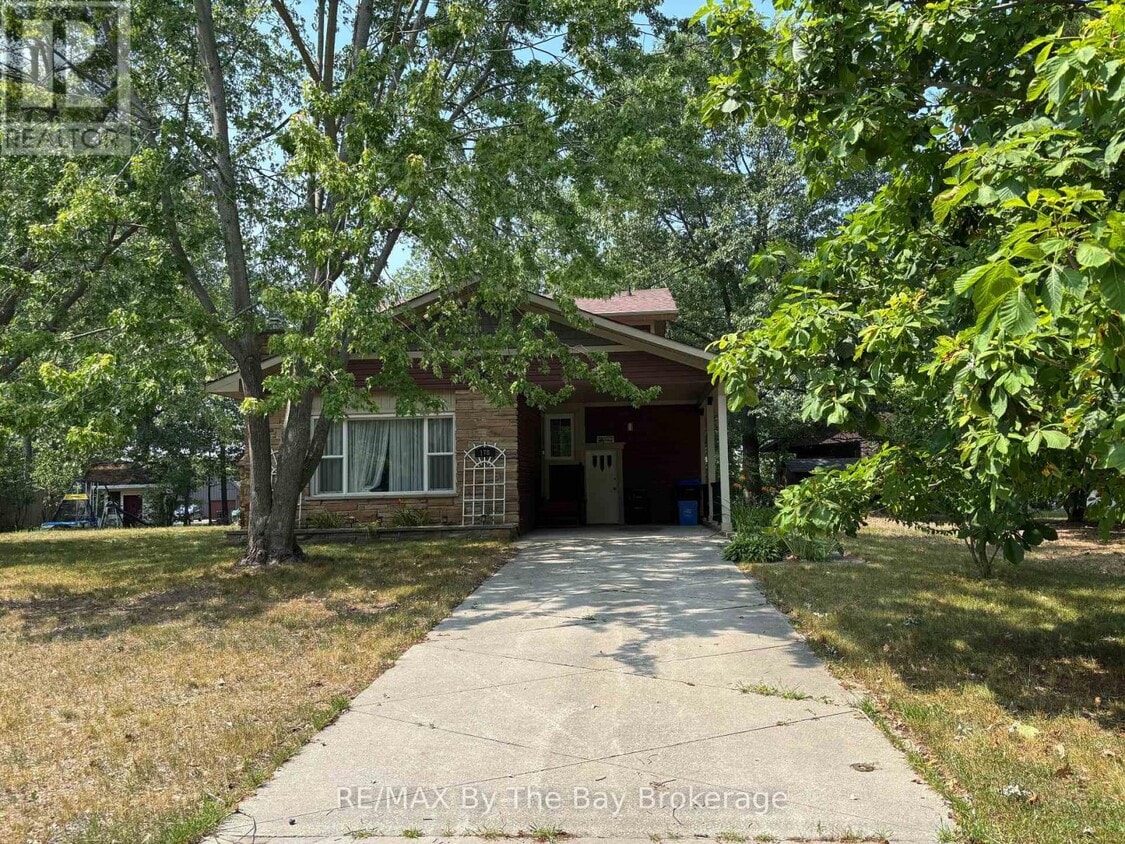 Photo principale - 178 Oxbow Park Dr