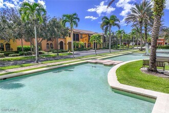 Building Photo - 9076 Rialto St