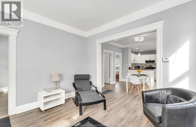 Photo du bâtiment - 1162 Moy Ave