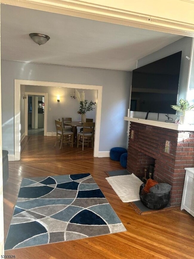 Building Photo - 56 Monticello Ave