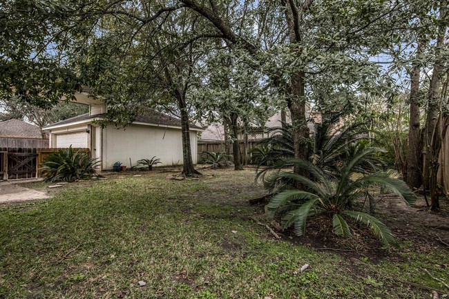 Building Photo - 7510 Allegro Dr