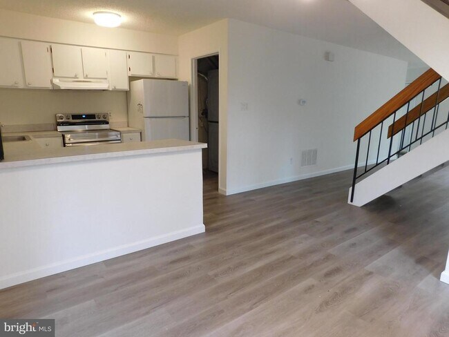 Foto del edificio - 2130 Cartwright Pl