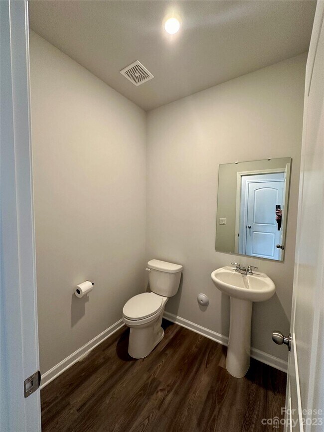 Building Photo - 2123 Lavender Mdws Ct