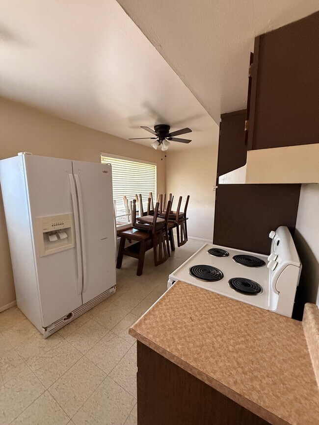 Building Photo - 508 E Euclid Ave