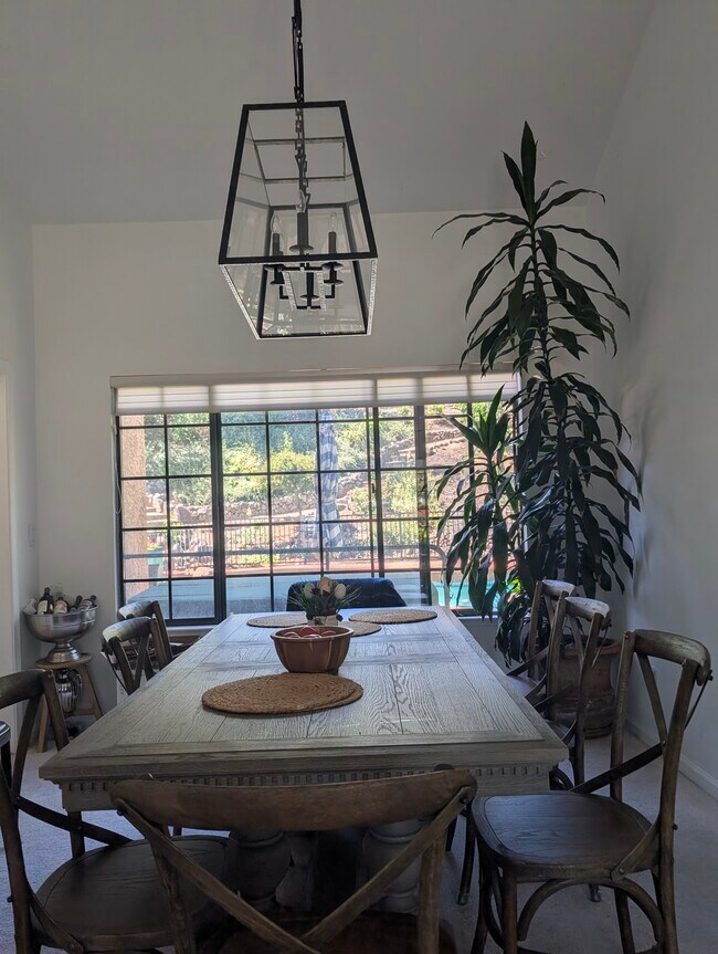 Foto del edificio - 27 Woodranch Cir