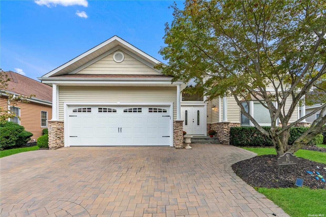 81 Redan Dr, Smithtown, NY 11787 House Rental in Smithtown, NY