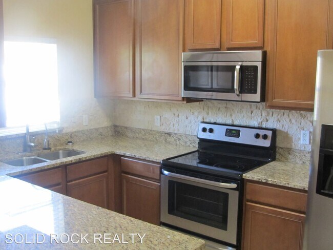 Foto del edificio - 3 br, 2.5 bath House - 2831 Retreat View Cir
