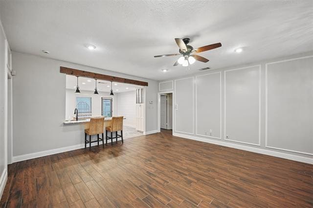 Foto del edificio - 1510 Raleigh Dr