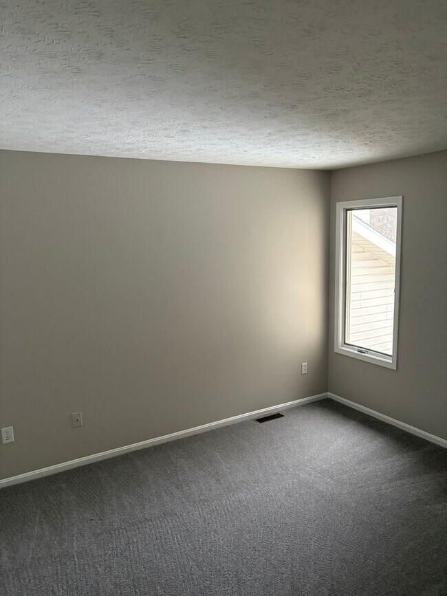 Foto del edificio - 3 Bedroom 2 Bath Condo