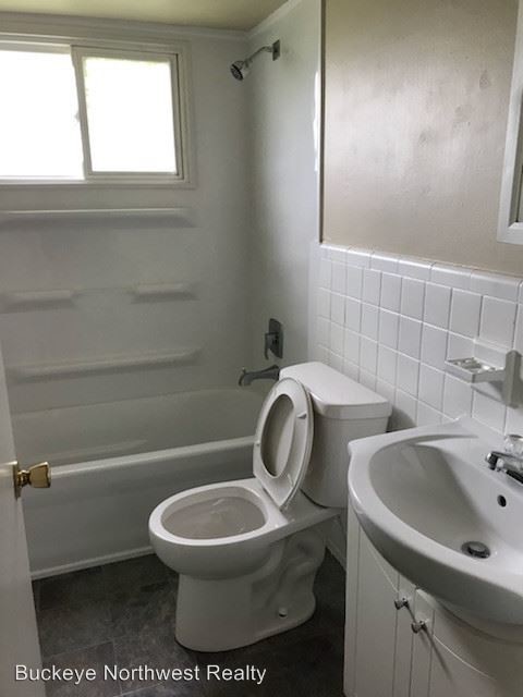 Foto del edificio - 2533 Schroeder St