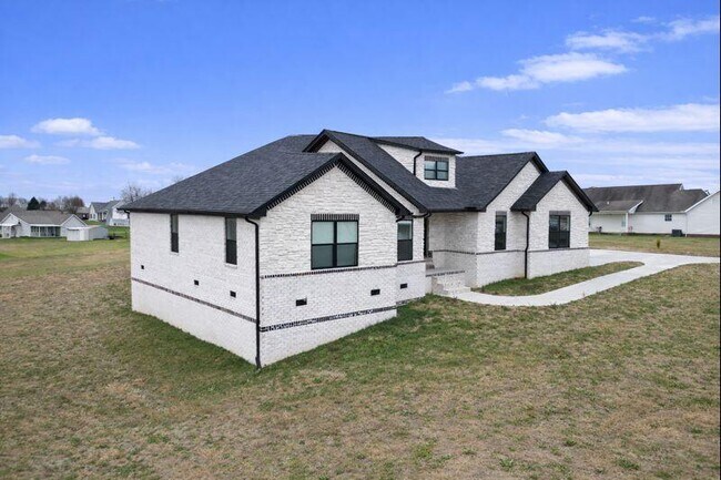 Foto del edificio - 46 Caden Ln