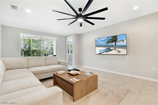 Foto del edificio - 14735 Edgewater Cir
