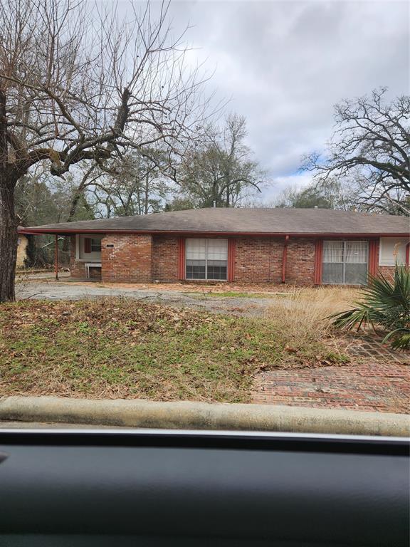 Primary Photo - 1605 Shady Oaks Dr