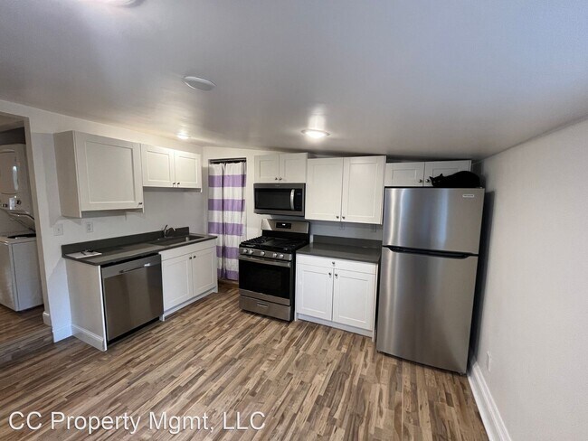 Building Photo - 2 br, 1 bath House - 412 Waterloo St