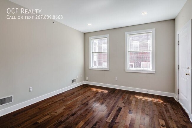 Foto del edificio - Two Bed Graduate Hospital Apartment