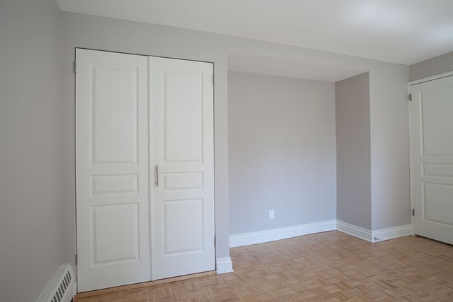 Building Photo - 3421 Rue Drummond