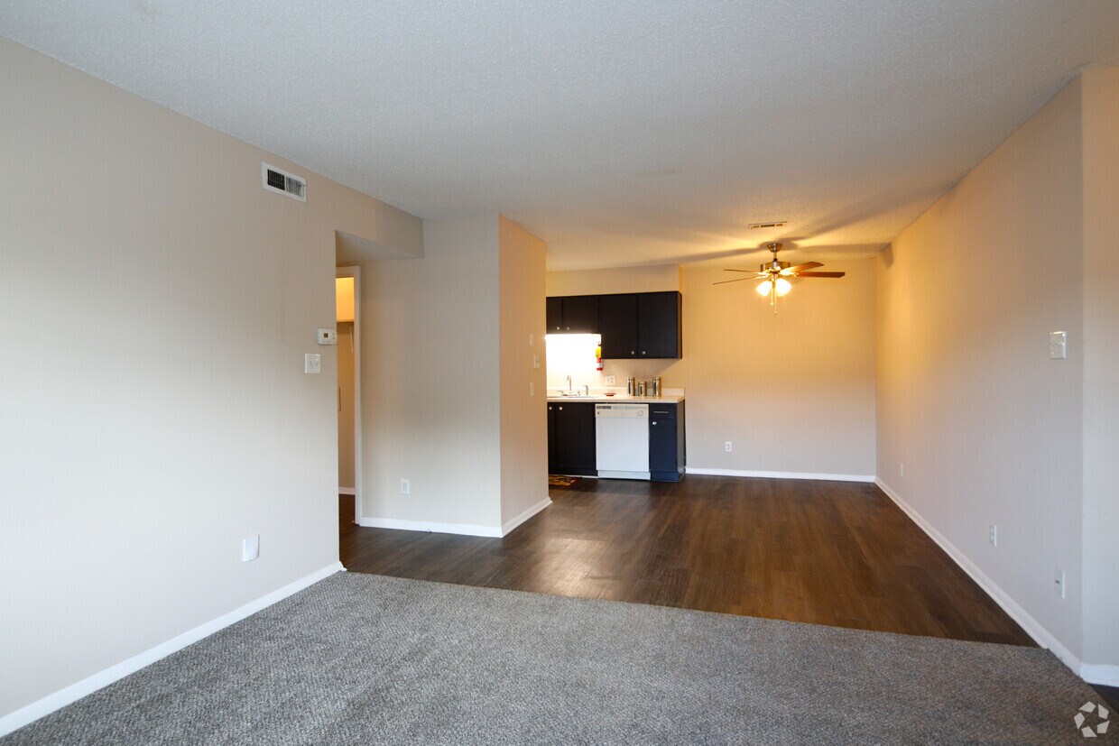 Summer Key Apartments - 715 Cedar Lake Rd SW Decatur, AL 35603 |  Apartments.com, image size:1240x827