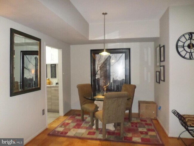 Foto del edificio - 2939 Van Ness St NW