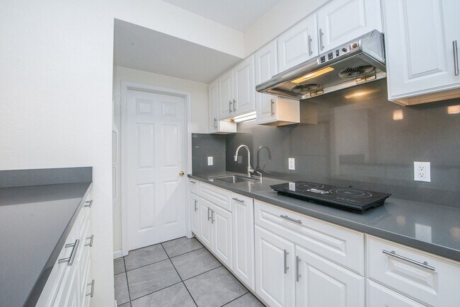 Foto del edificio - 435 27th Avenue