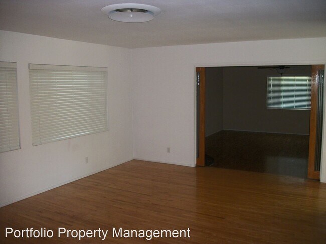 Building Photo - 3 br, 2 bath House - 2437 "C" STREET