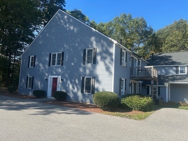 Building Photo - 39 Lantern Ln