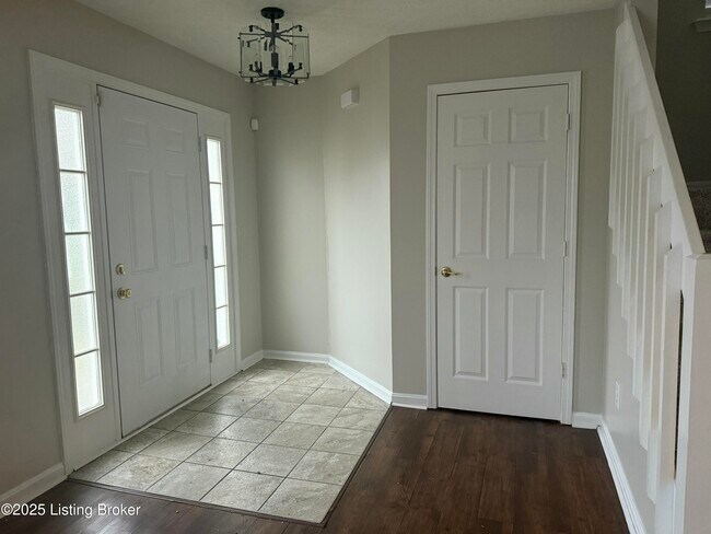 Foto del edificio - 9500 Bayberry Green Ln