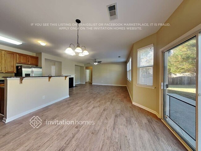 Foto del edificio - 200 Riley Ct