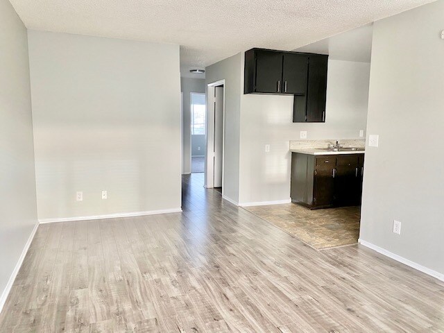 Foto del edificio - 5115 Monte Vista St