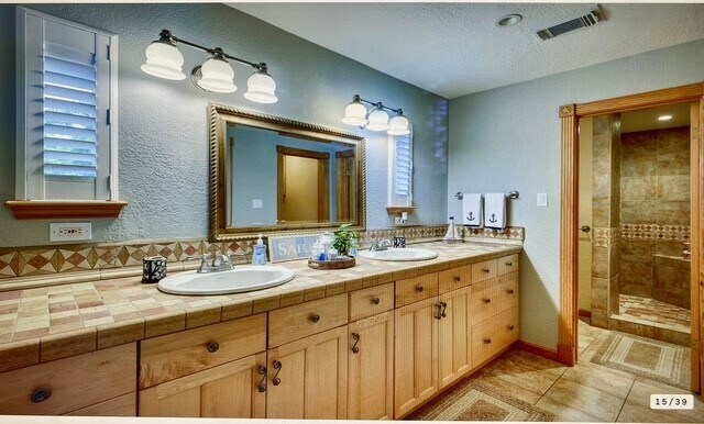 Building Photo - 11359 Twain Dr