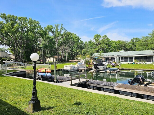 Foto del edificio - Experience the Ultimate Crystal River Geta...