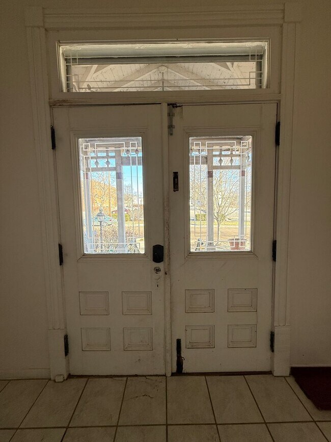 Foto del edificio - Spacious 2 Bedroom Apartment Downtown Lafayette