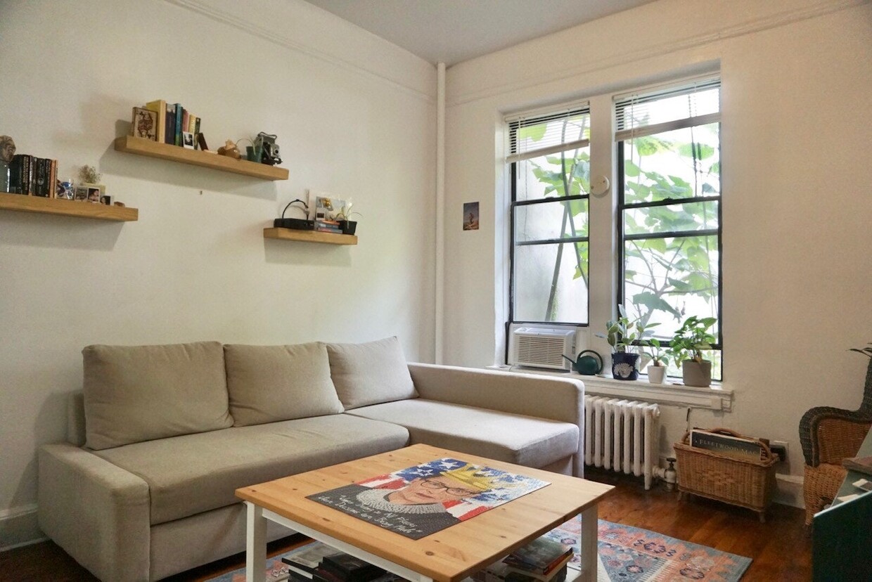 Primary Photo - 129 W 128th St