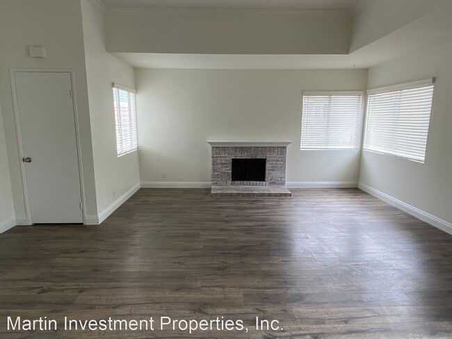 Building Photo - 2 br, 2 bath House - 34132 Selva Rd #253