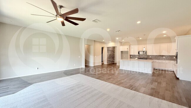 Building Photo - 22701 E Avenida Del Valle