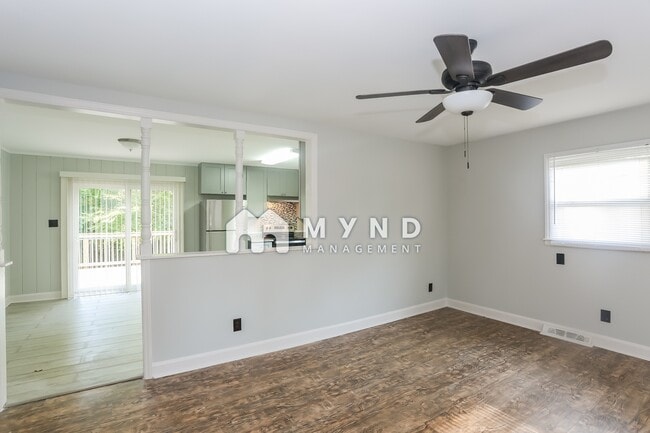 Building Photo - 4821 Woodway Pl