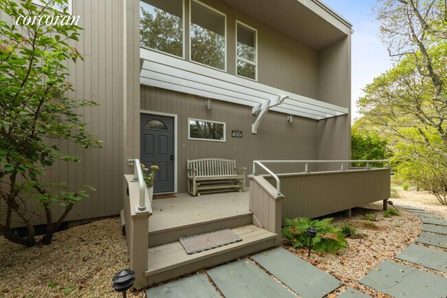 Building Photo - 59 Monroe Dr