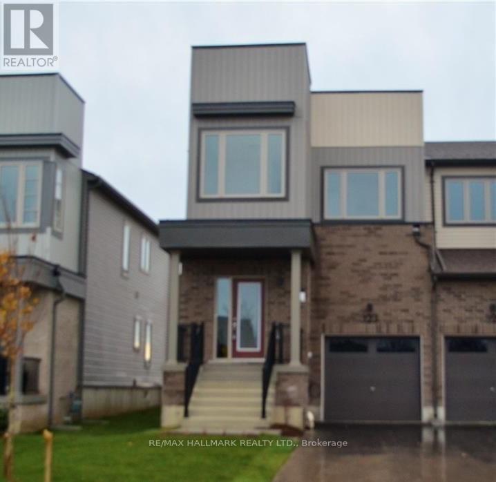 323 Atkinson St, Stayner, ON L0M 1S0 House for Rent in Stayner, ON