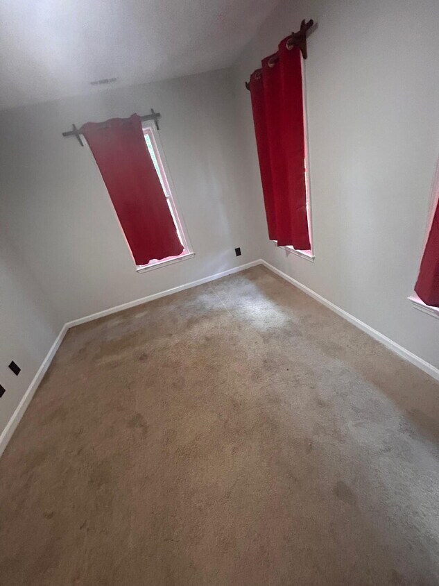Foto del edificio - Private Room for Rent in a Shared Home!